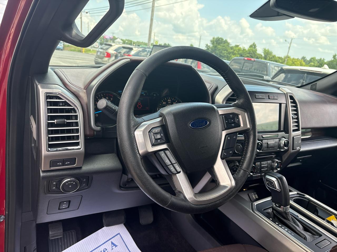Ford F-150 Lariat SuperCrew 5.5-ft. Bed 4WD 2016