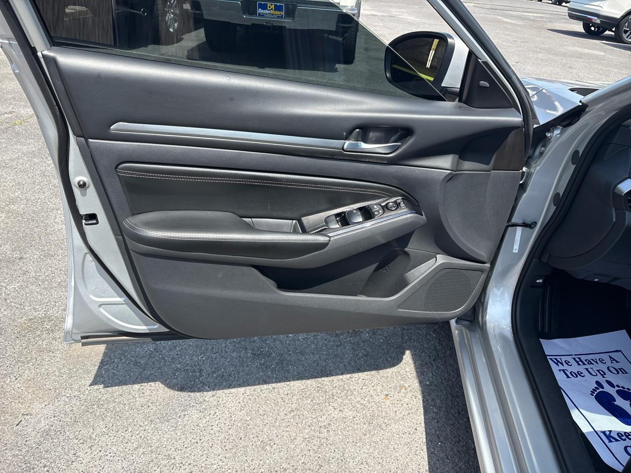 Nissan Altima 2.5 SV 2022