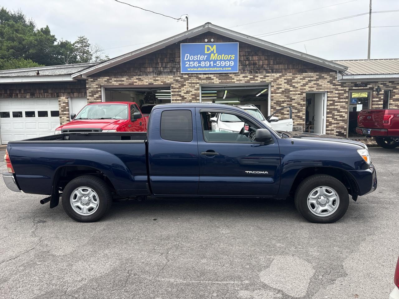 Toyota Tacoma Access Cab Auto 2WD 2012