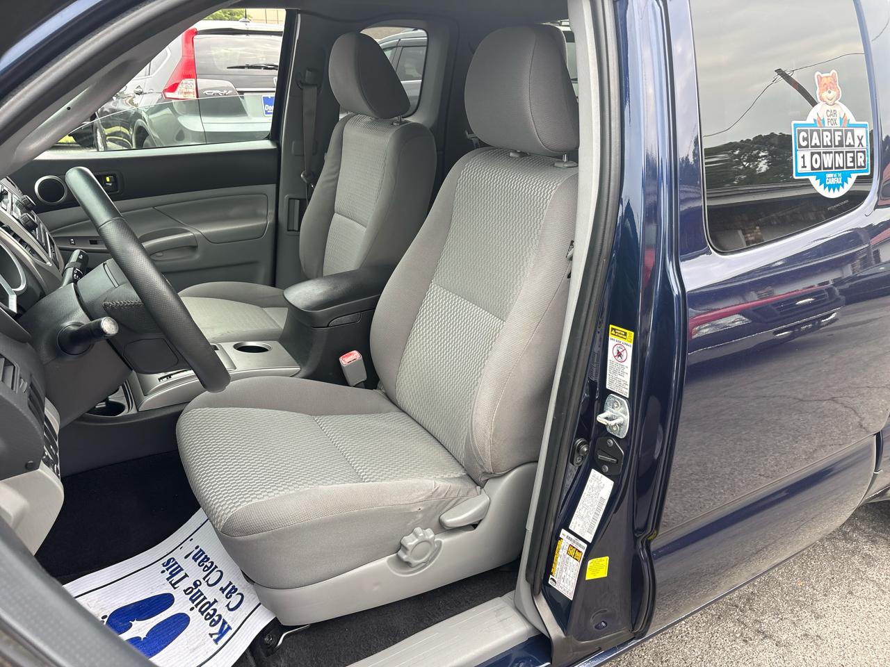 Toyota Tacoma Access Cab Auto 2WD 2012