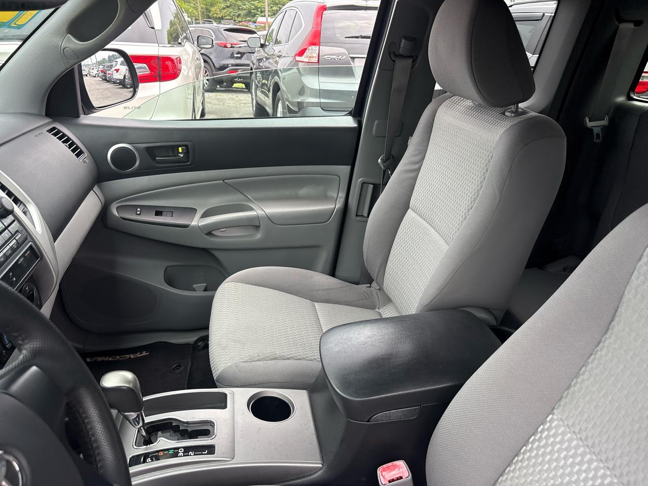 Toyota Tacoma Access Cab Auto 2WD 2012