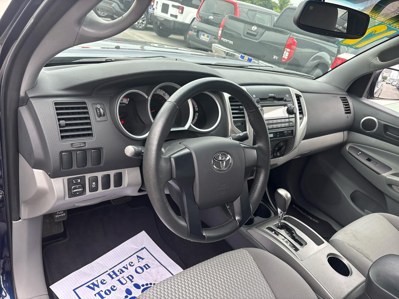 Toyota Tacoma Access Cab Auto 2WD 2012