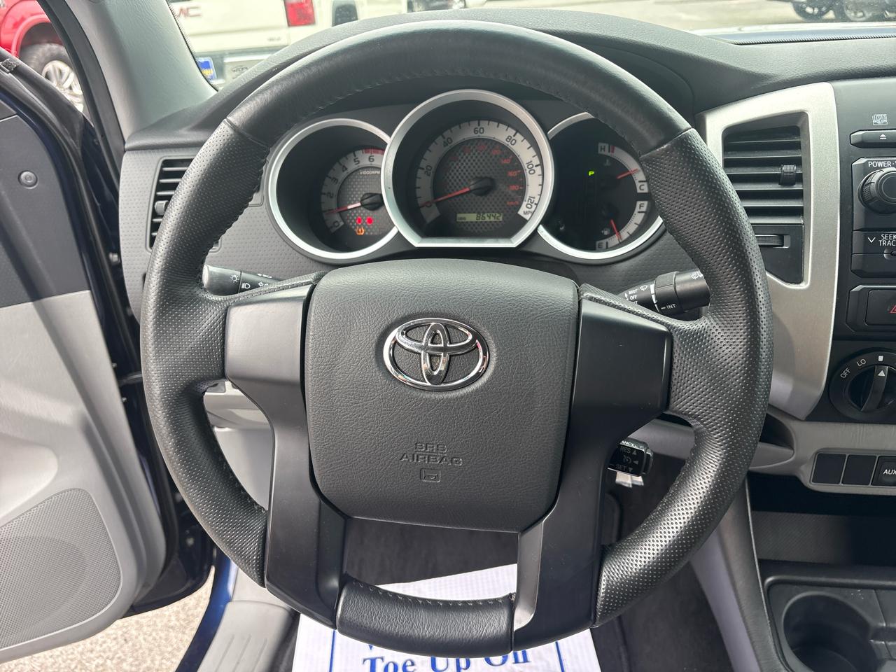 Toyota Tacoma Access Cab Auto 2WD 2012