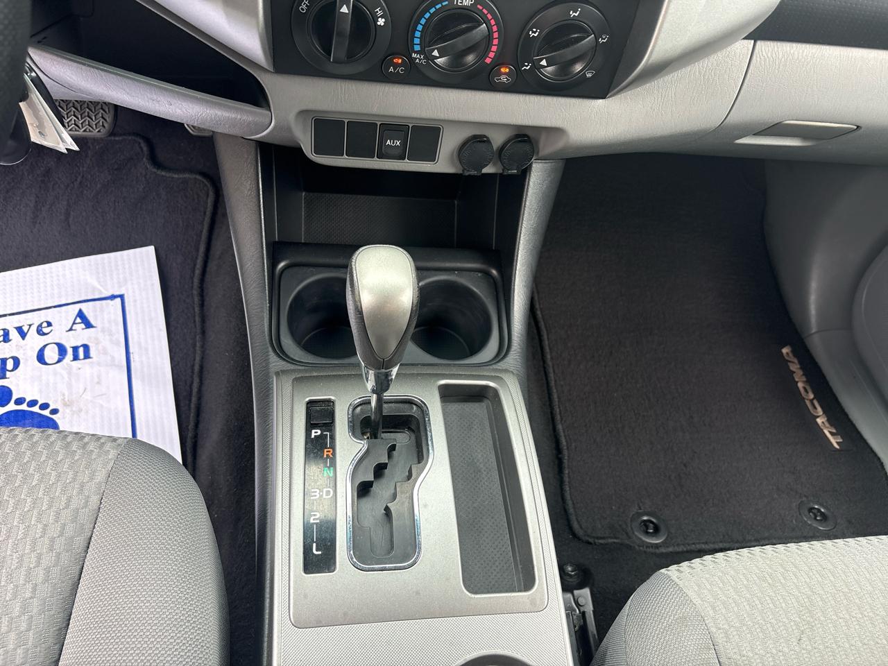 Toyota Tacoma Access Cab Auto 2WD 2012
