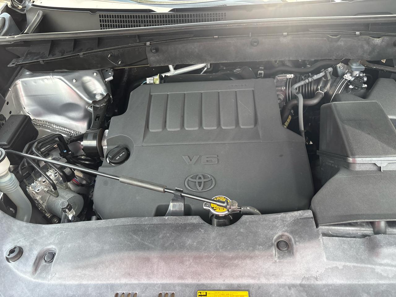 Toyota Highlander XLE FWD V6 2015
