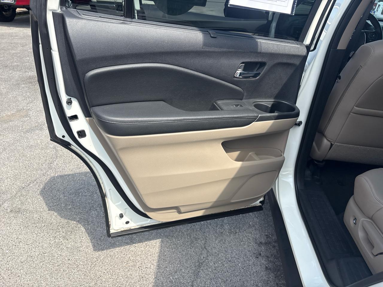 Honda Pilot Touring 2WD 2017