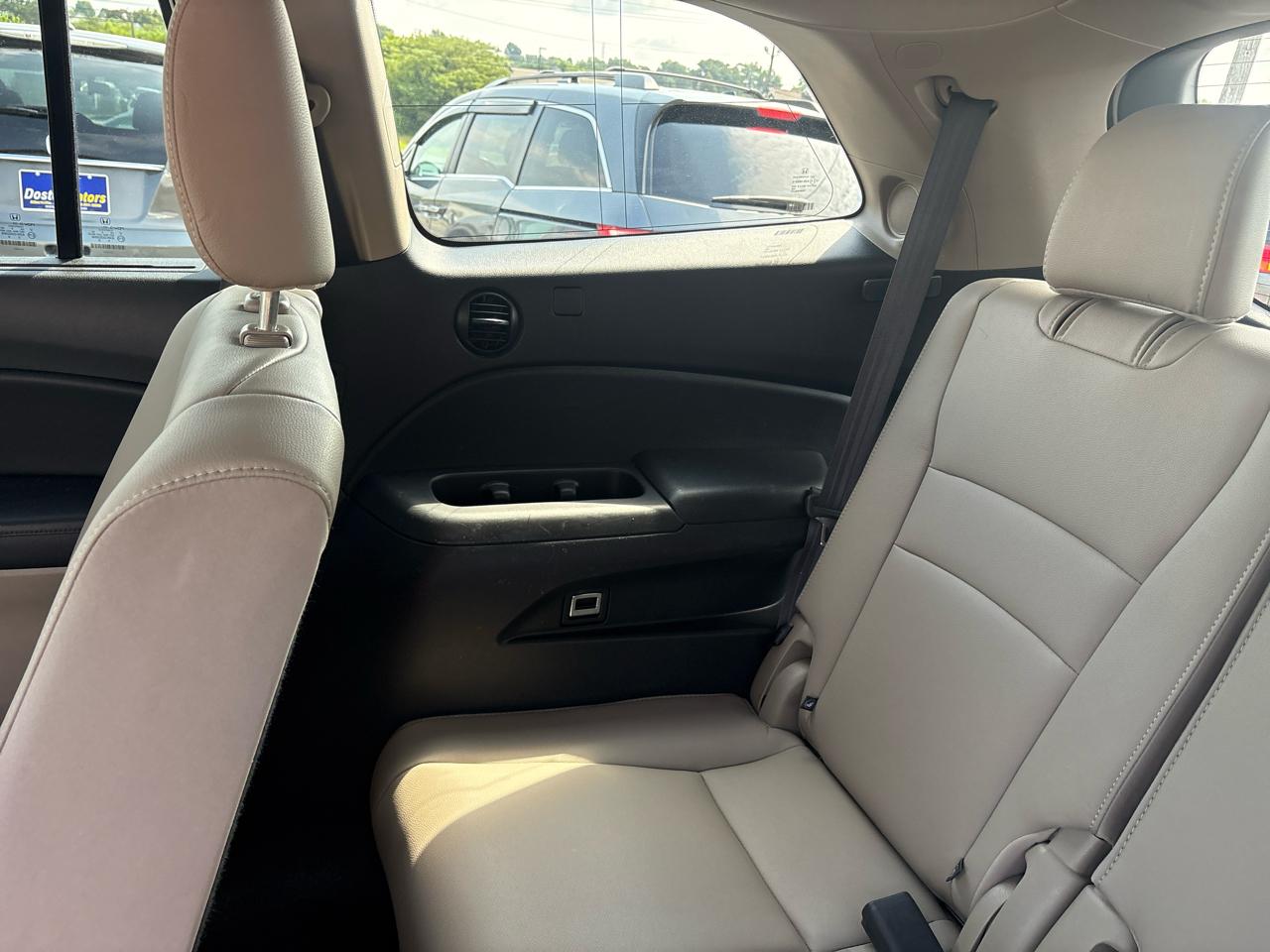 Honda Pilot Touring 2WD 2017