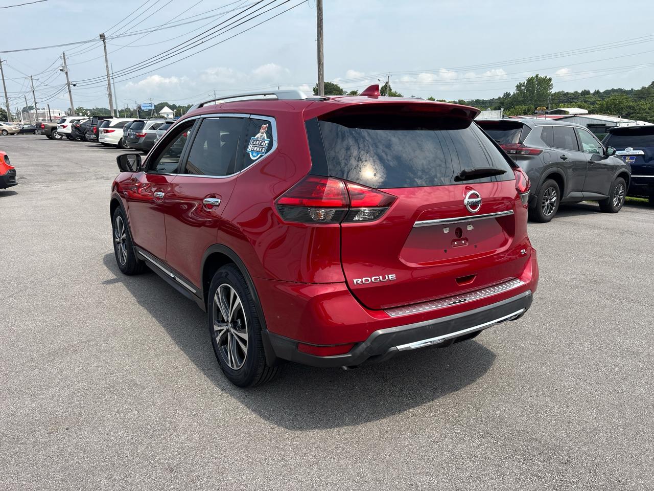Nissan Rogue FWD 4dr SL 2017