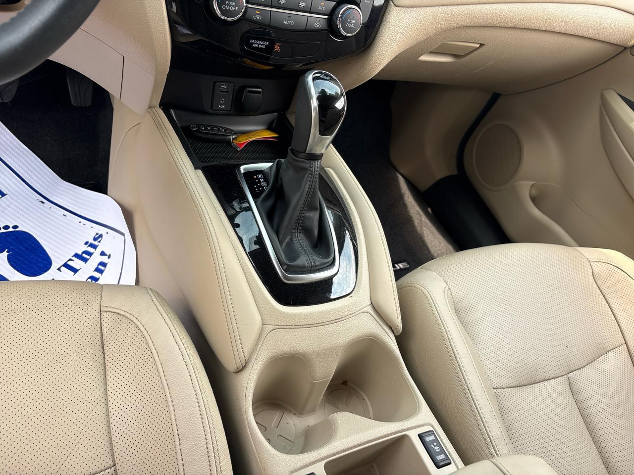 Nissan Rogue FWD 4dr SL 2017