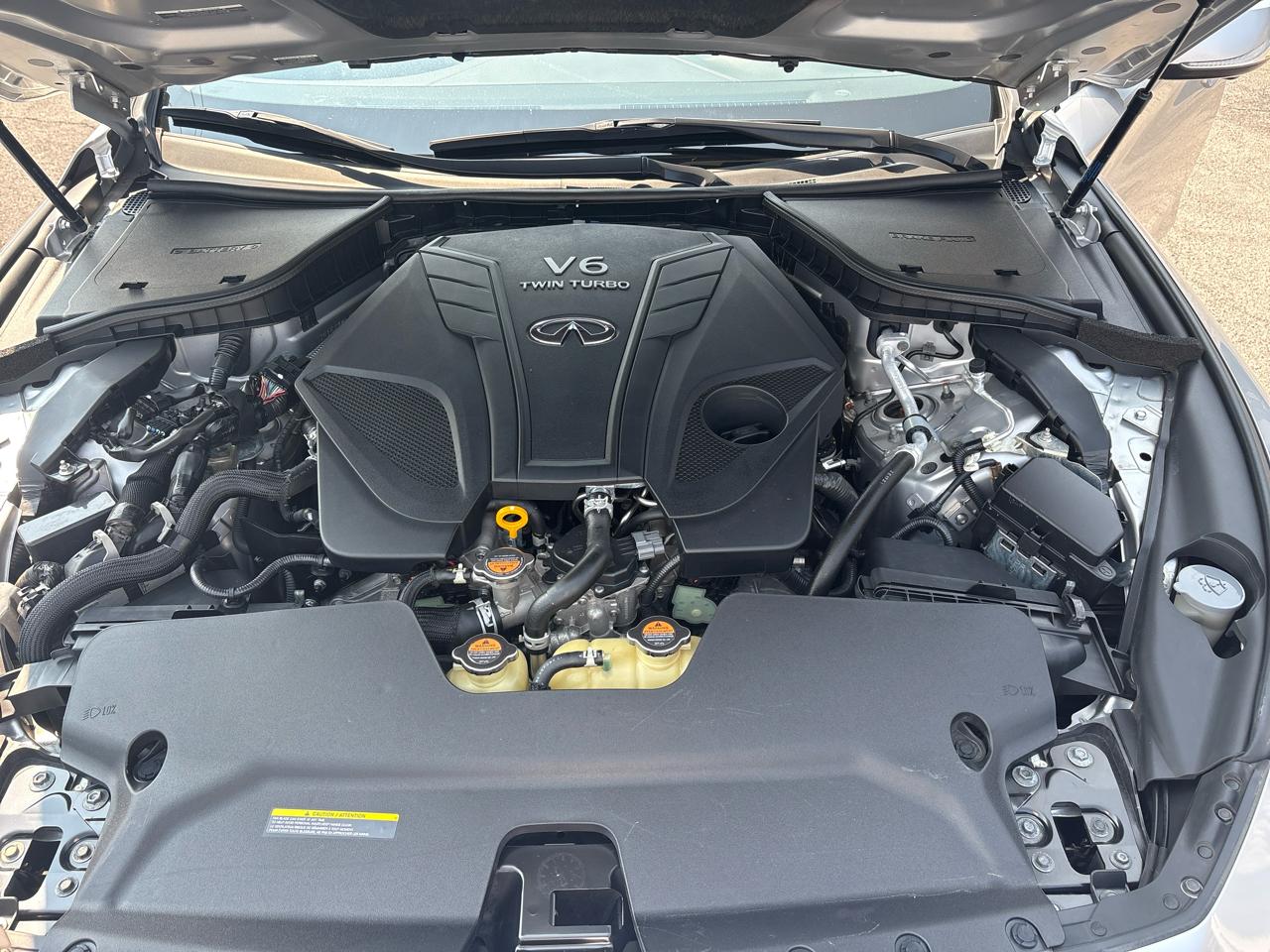 Infiniti Q50 3.0t LUXE 2020