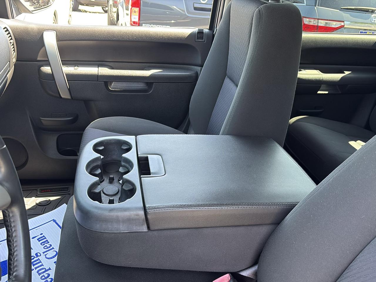 Chevrolet Silverado 1500 LT Crew Cab 4WD 2012