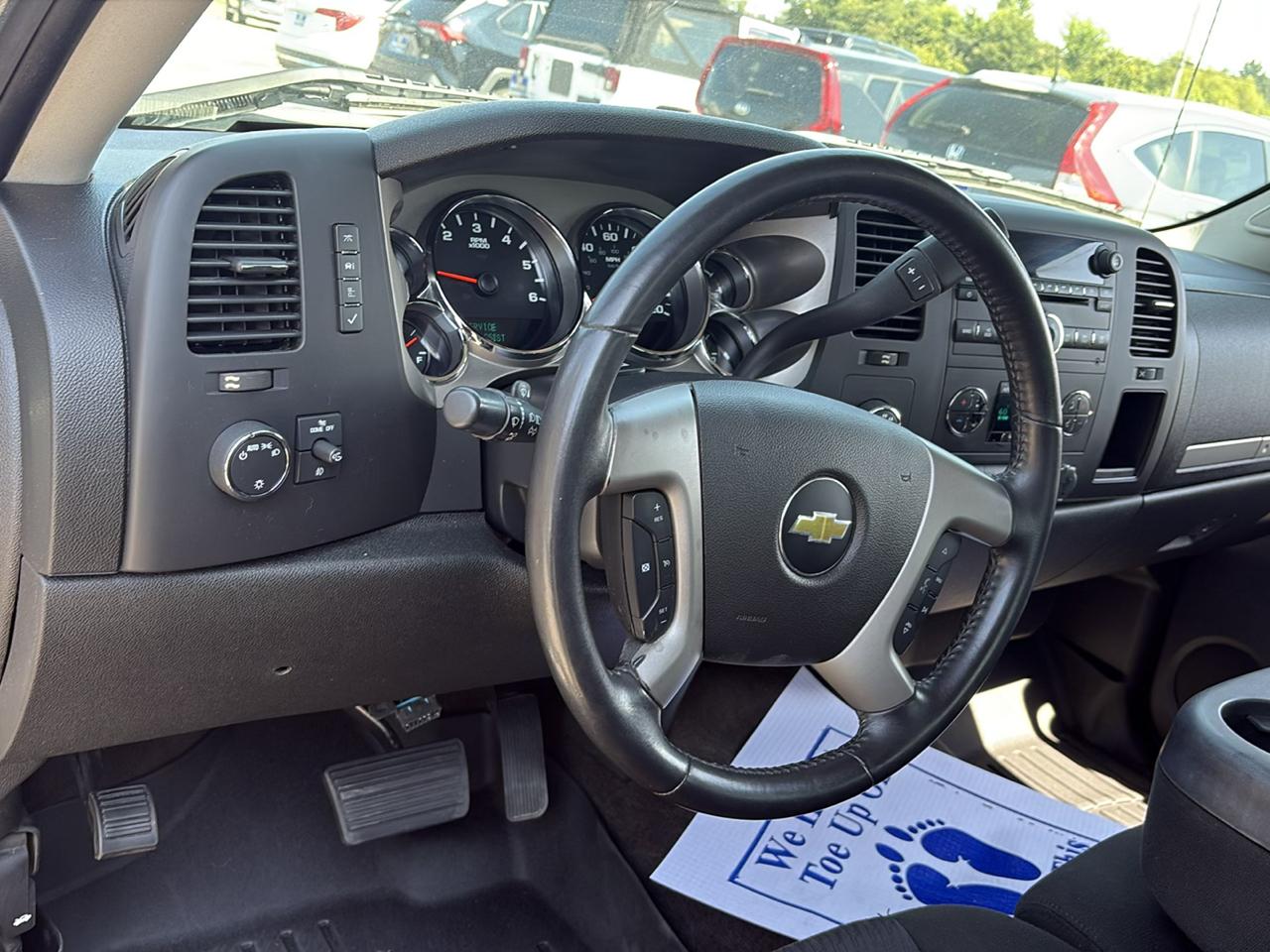 Chevrolet Silverado 1500 LT Crew Cab 4WD 2012