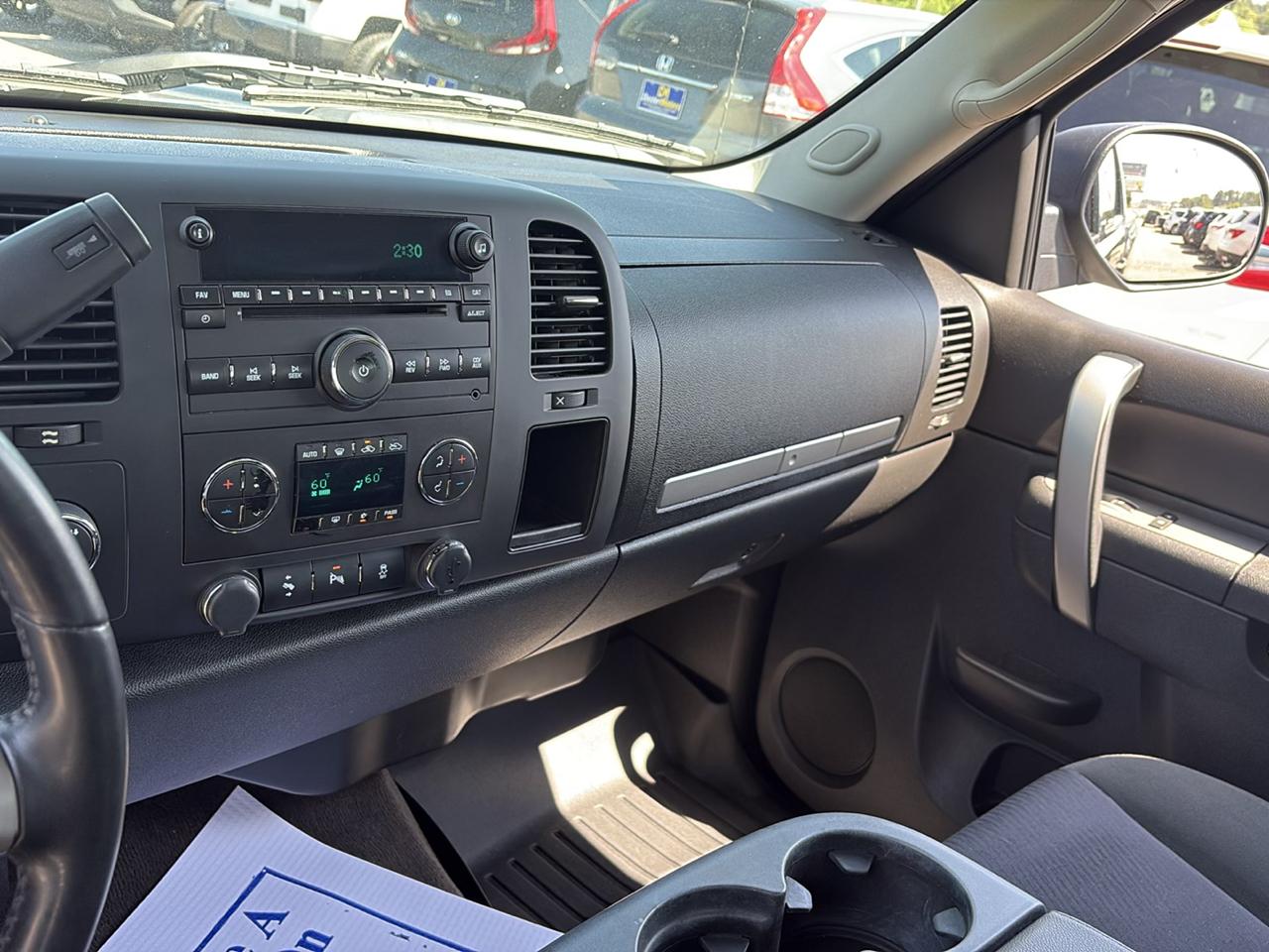 Chevrolet Silverado 1500 LT Crew Cab 4WD 2012