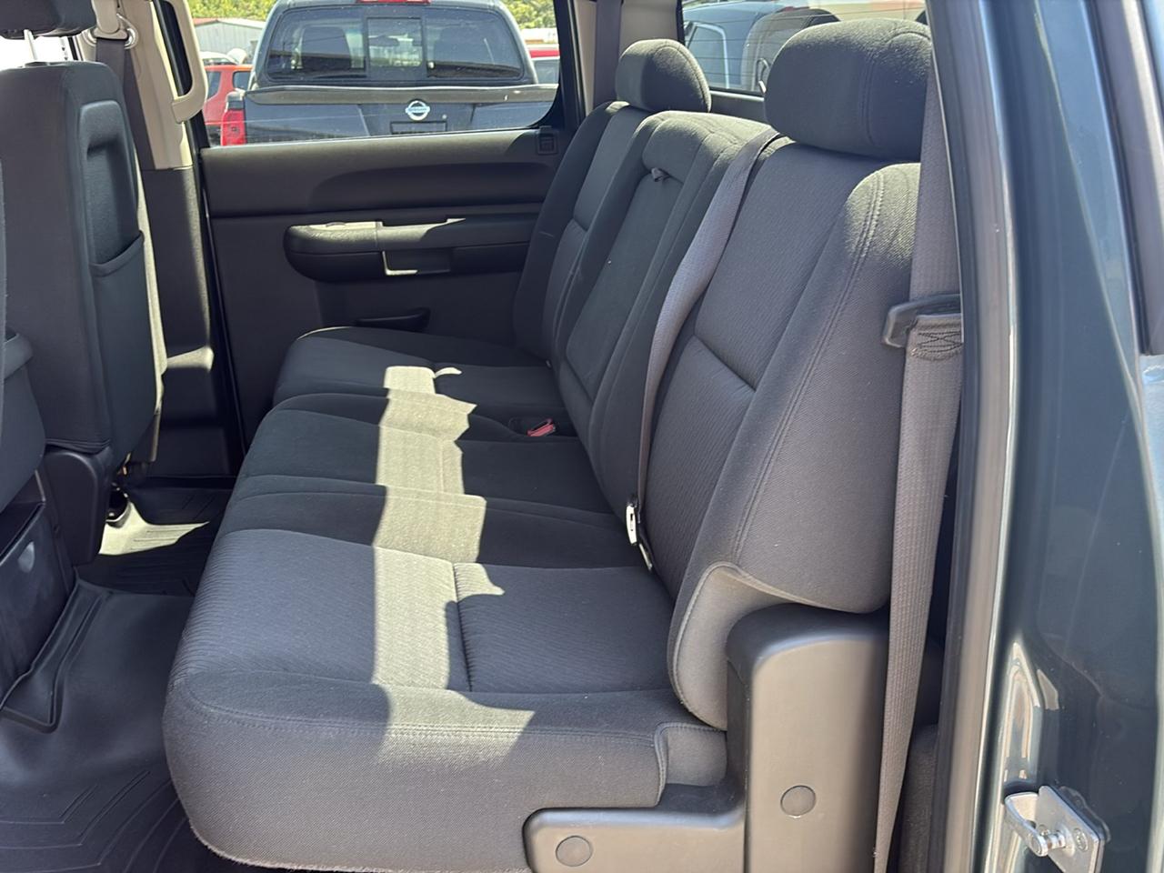 Chevrolet Silverado 1500 LT Crew Cab 4WD 2012