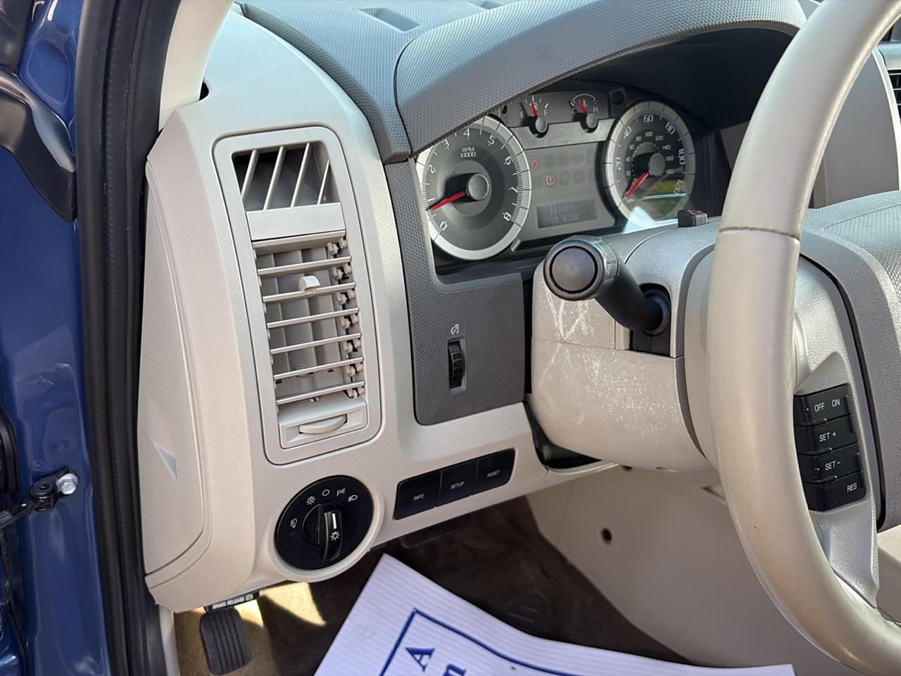 Ford Escape XLT FWD V6 2009