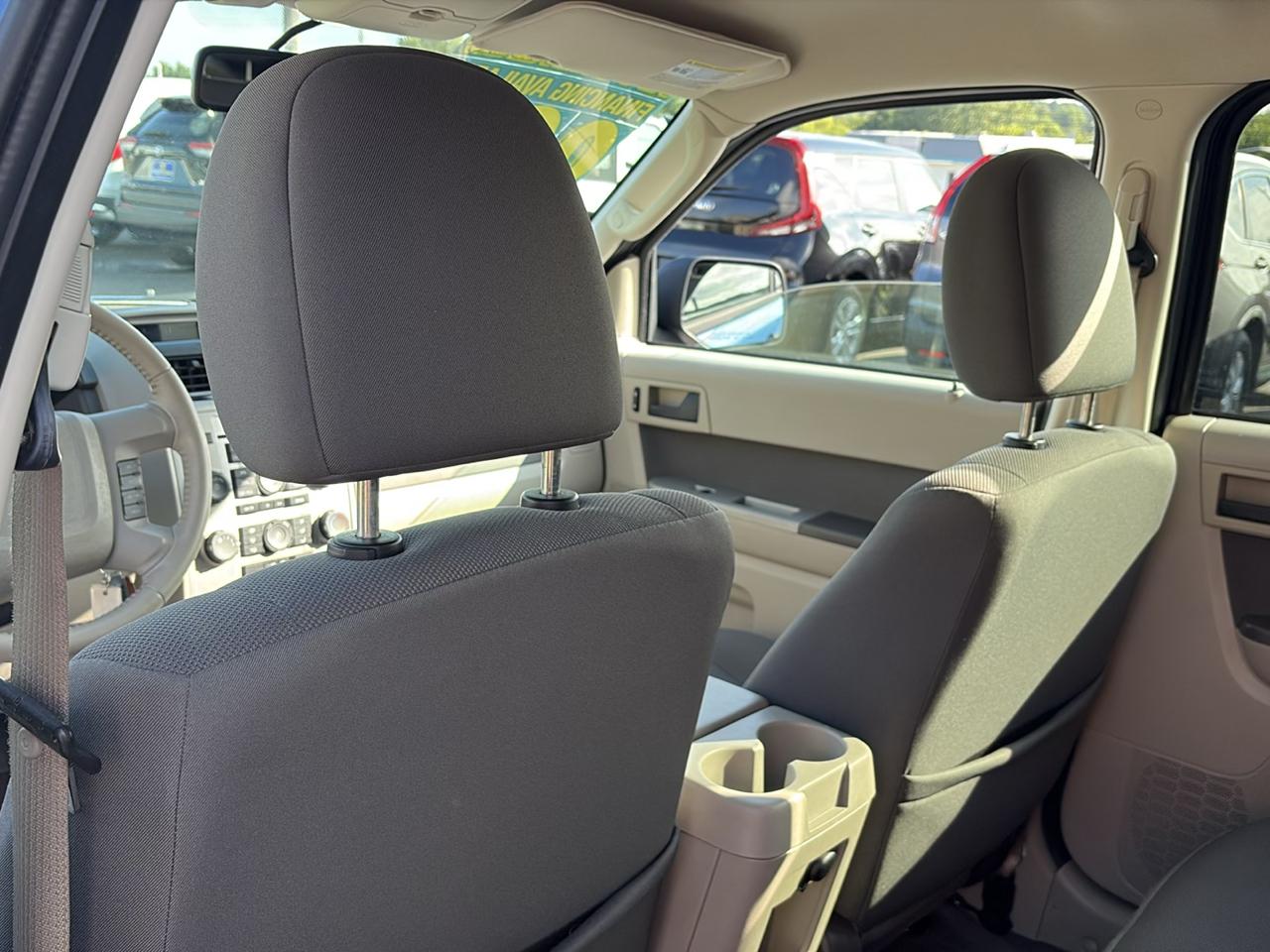 Ford Escape XLT FWD V6 2009