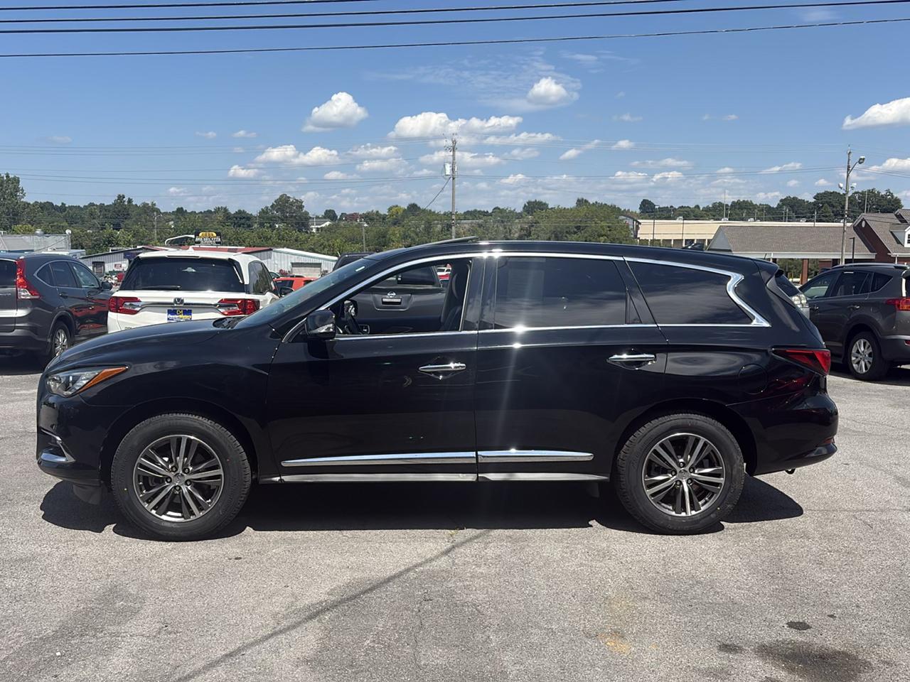 Infiniti QX60 Base AWD 2017