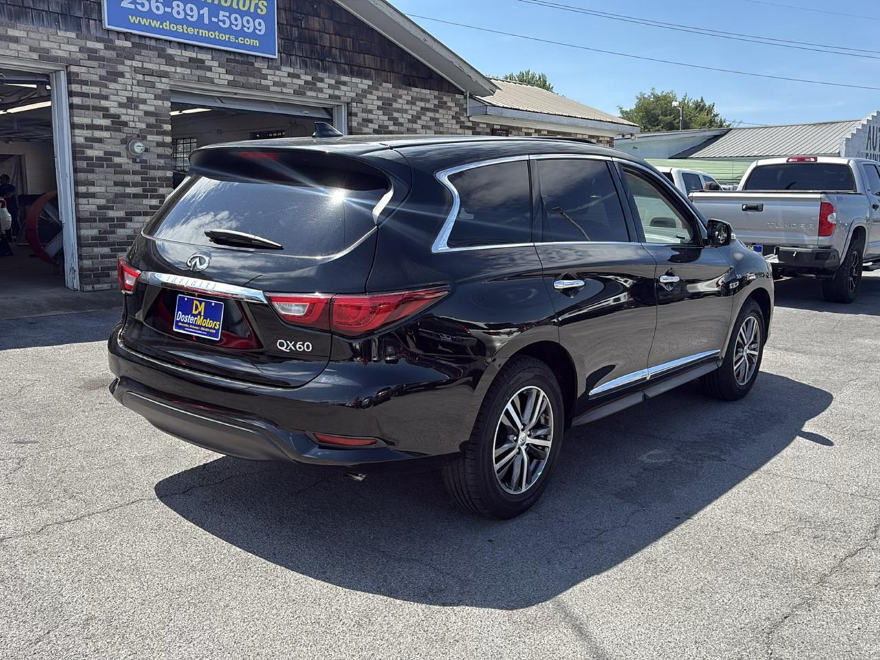 Infiniti QX60 Base AWD 2017