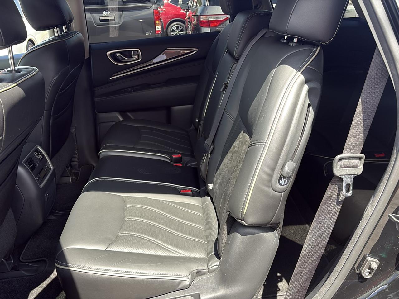 Infiniti QX60 Base AWD 2017