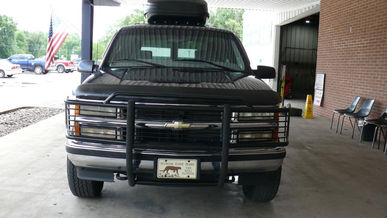 Chevrolet Tahoe 2-Door 2WD 1997