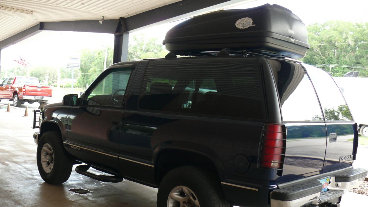 Chevrolet Tahoe 2-Door 2WD 1997