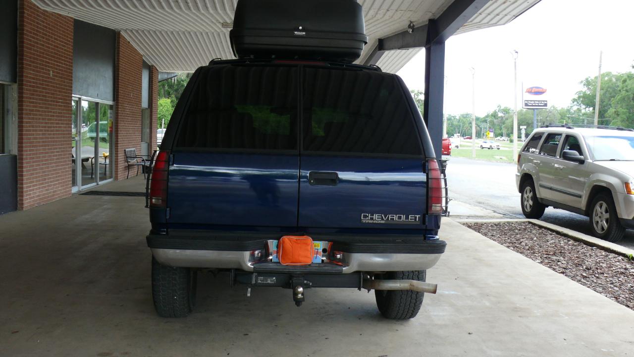 Chevrolet Tahoe 2-Door 2WD 1997