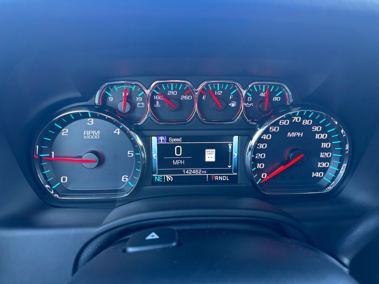 Chevrolet Tahoe 4WD 4dr LT 2019