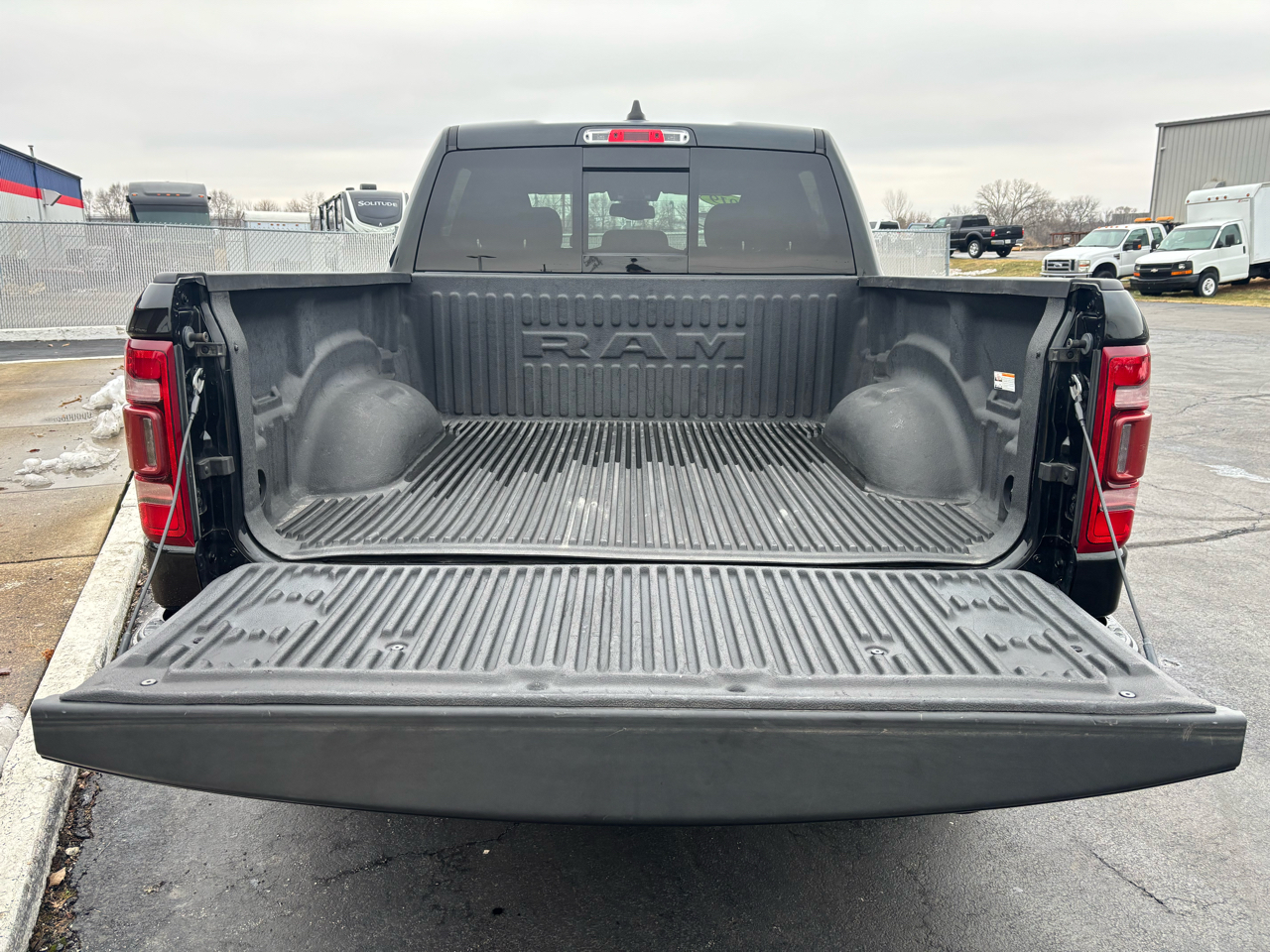 RAM 1500 Big Horn/Lone Star 4x4 Crew Cab 5'7" Box 2019