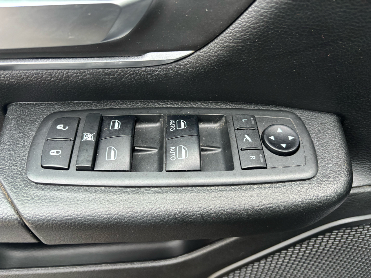 RAM 1500 Big Horn/Lone Star 4x4 Crew Cab 5'7" Box 2019