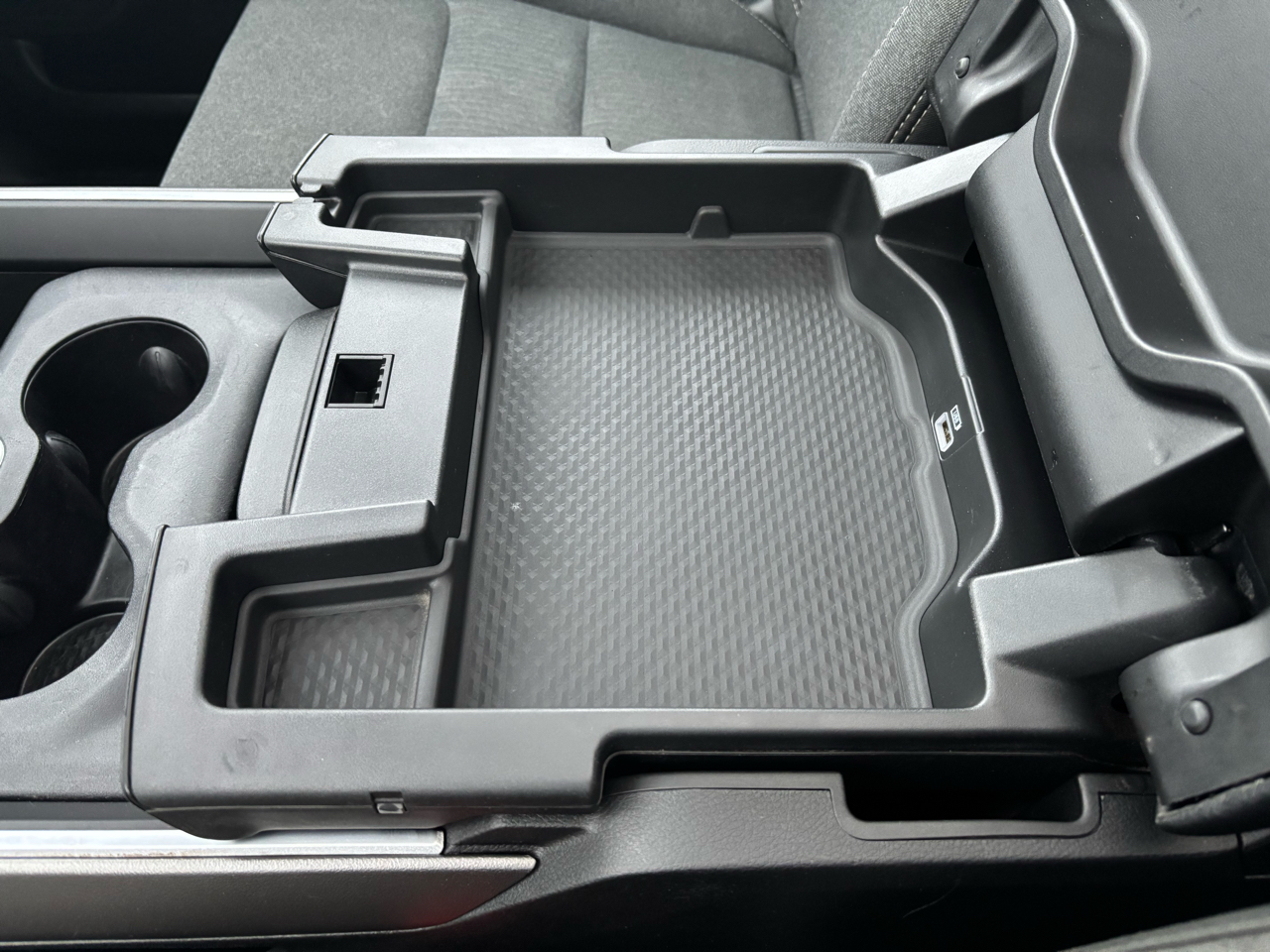 RAM 1500 Big Horn/Lone Star 4x4 Crew Cab 5'7" Box 2019