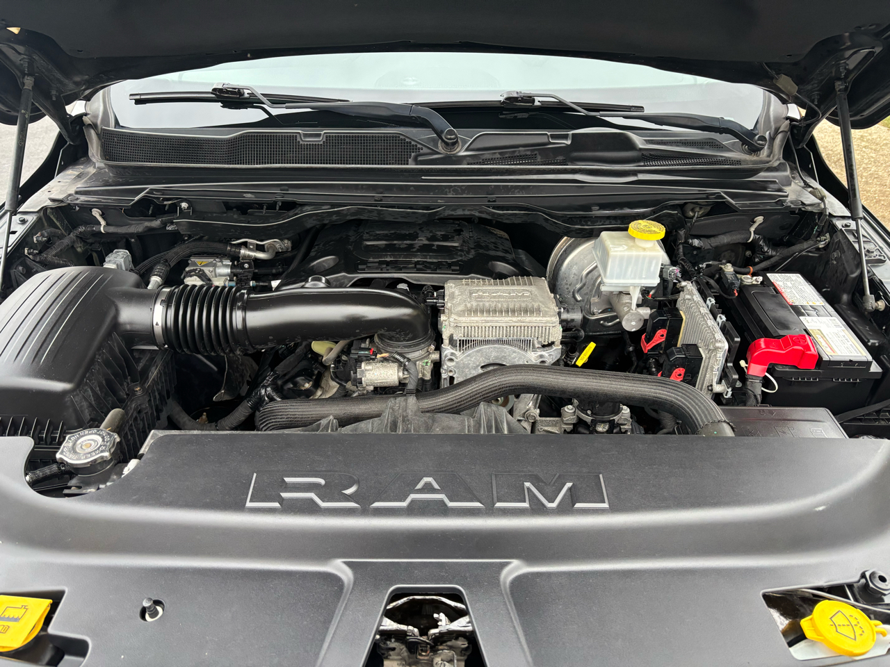 RAM 1500 Big Horn/Lone Star 4x4 Crew Cab 5'7" Box 2019