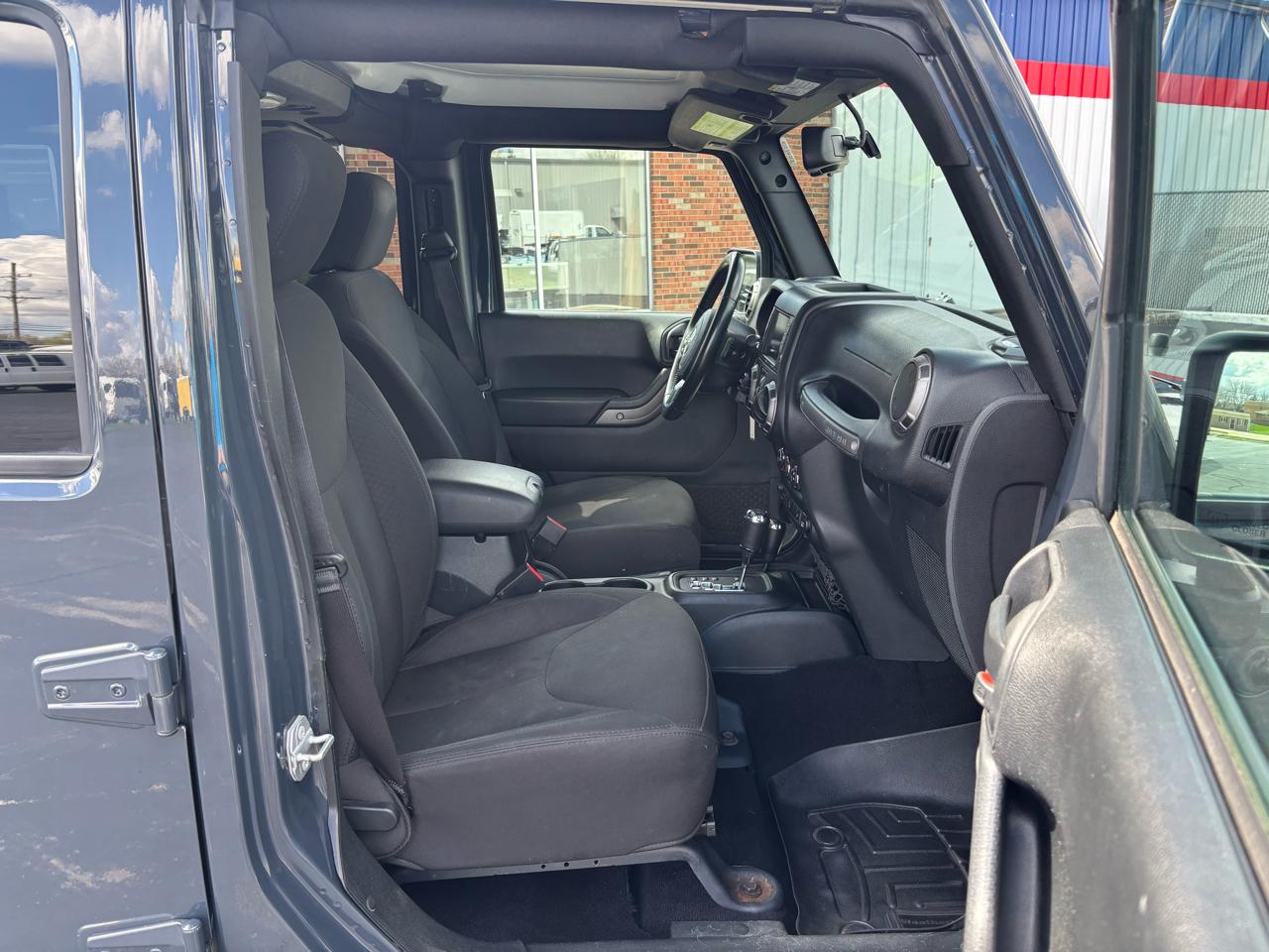 Jeep Wrangler JK Unlimited Sport S 4x4 2018