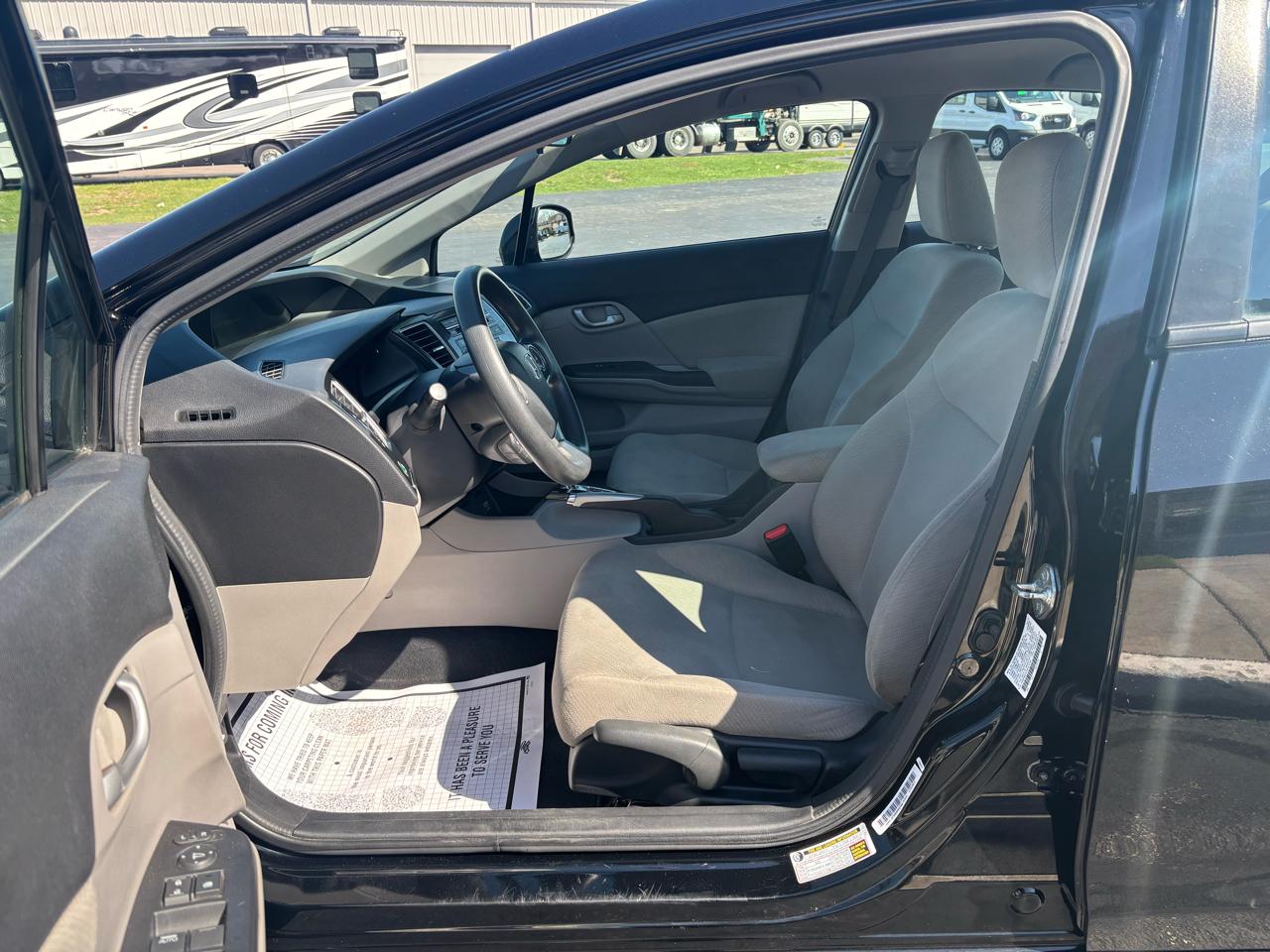 Honda Civic Sdn 4dr Auto LX 2013