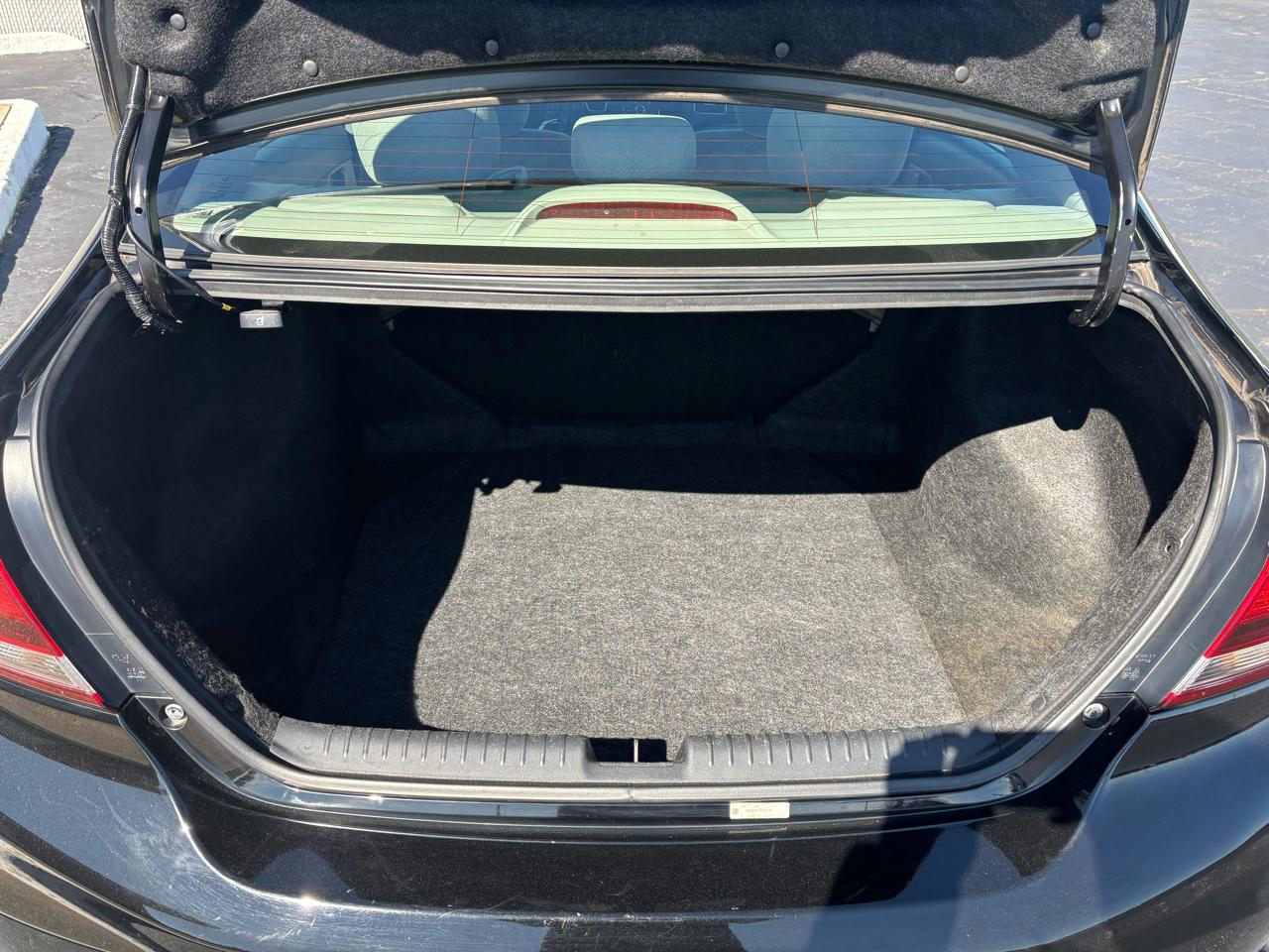 Honda Civic Sdn 4dr Auto LX 2013