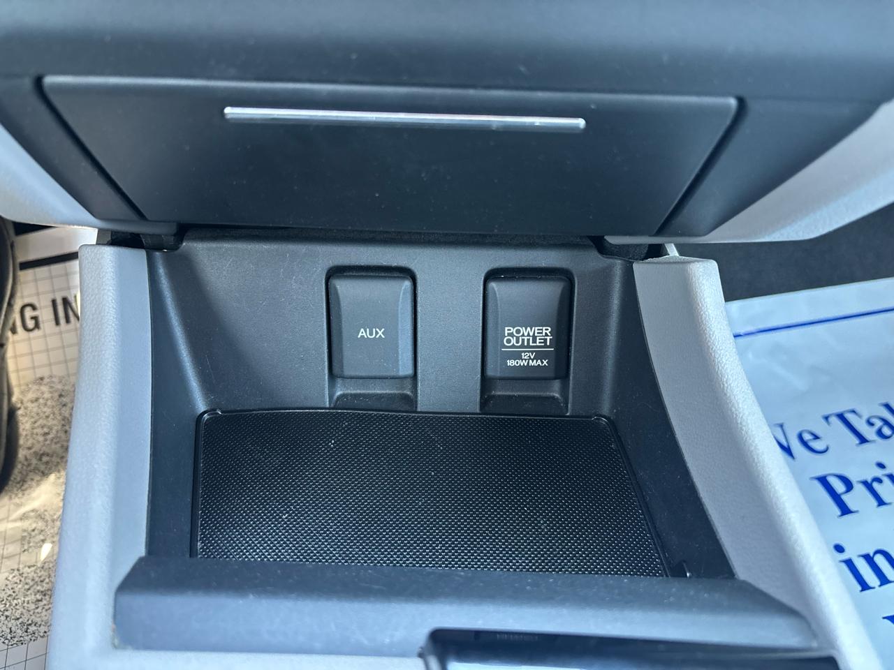 Honda Civic Sdn 4dr Auto LX 2013