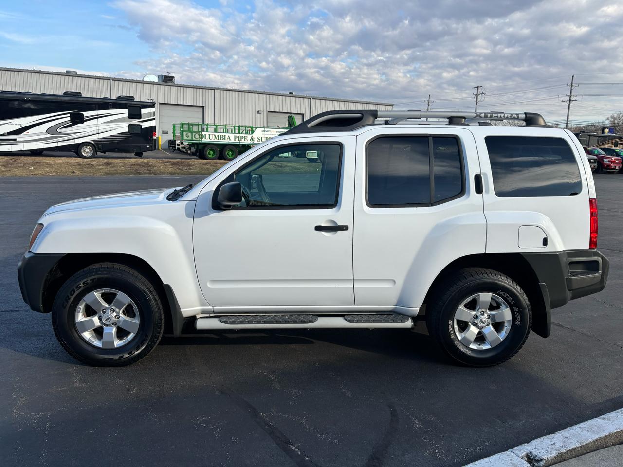 Nissan Xterra 4WD 4dr Auto S 2010