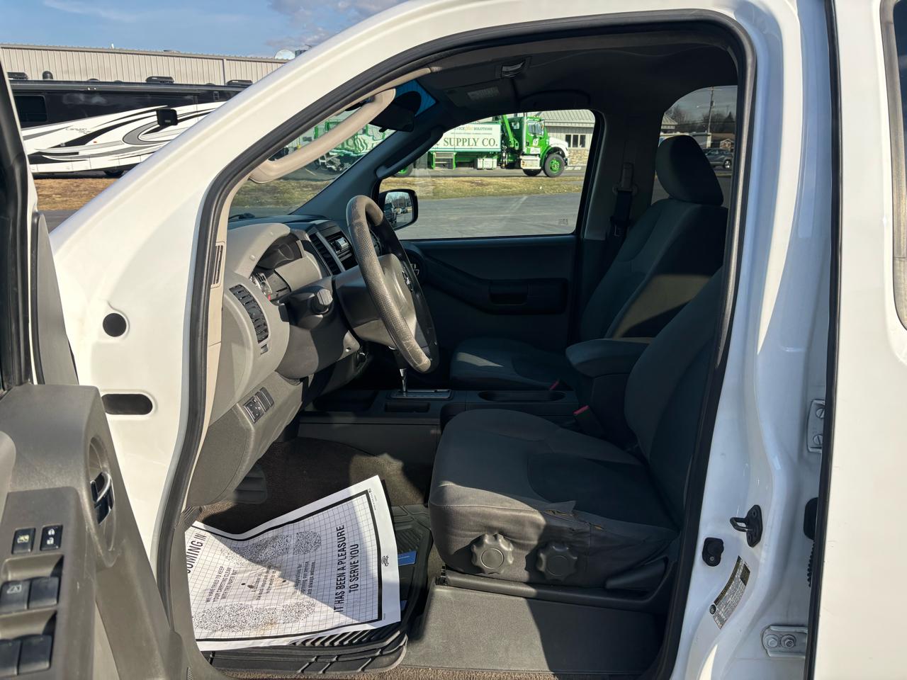 Nissan Xterra 4WD 4dr Auto S 2010