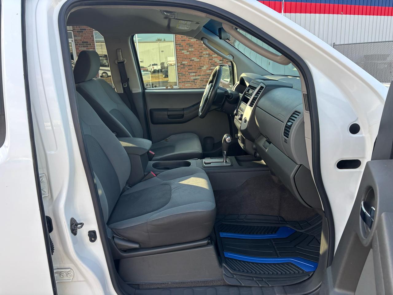 Nissan Xterra 4WD 4dr Auto S 2010