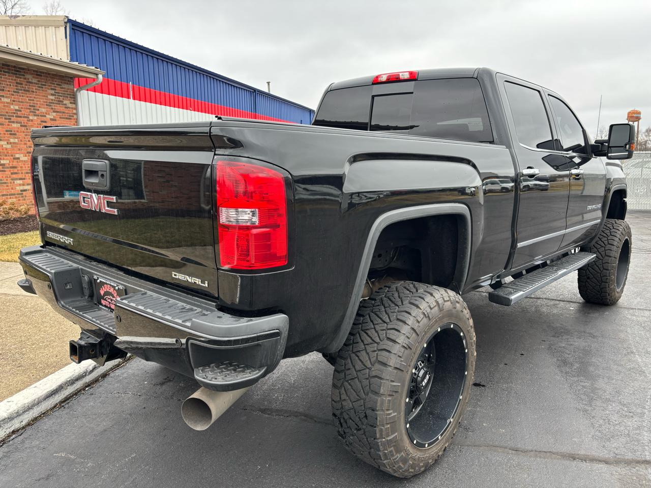 GMC Sierra 2500HD 4WD Crew Cab 153.7" Denali 2018