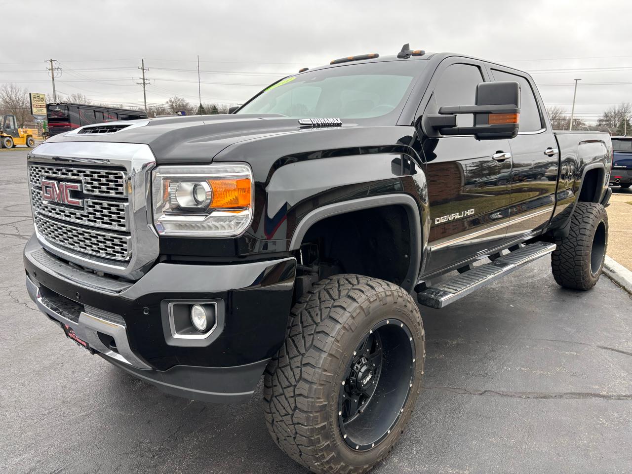 GMC Sierra 2500HD 4WD Crew Cab 153.7" Denali 2018