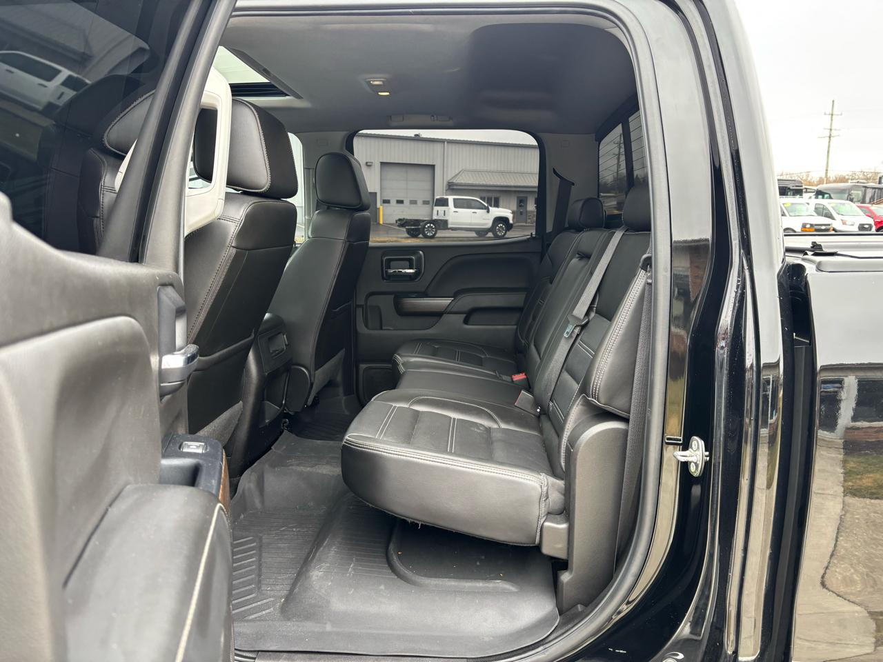 GMC Sierra 2500HD 4WD Crew Cab 153.7" Denali 2018