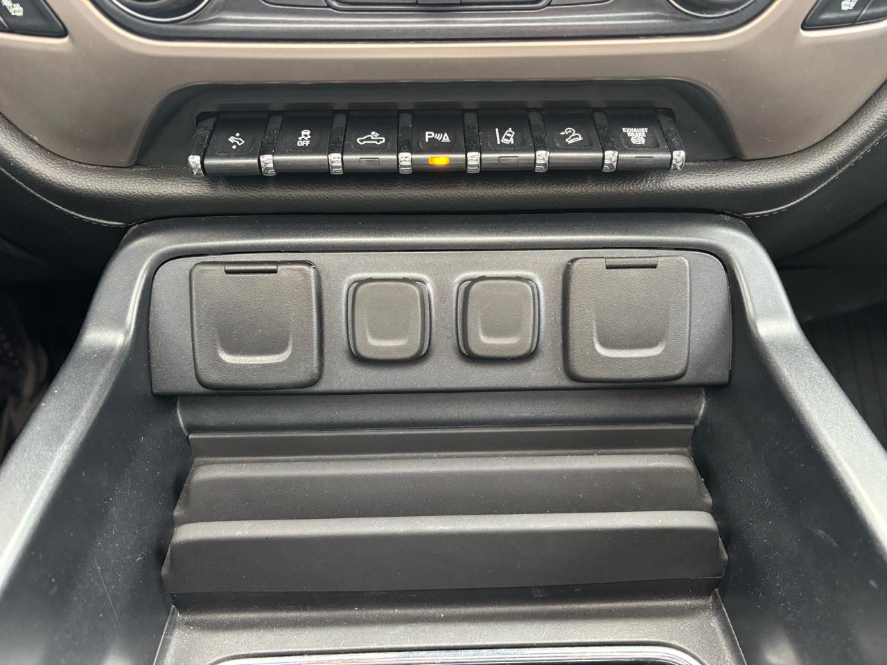 GMC Sierra 2500HD 4WD Crew Cab 153.7" Denali 2018