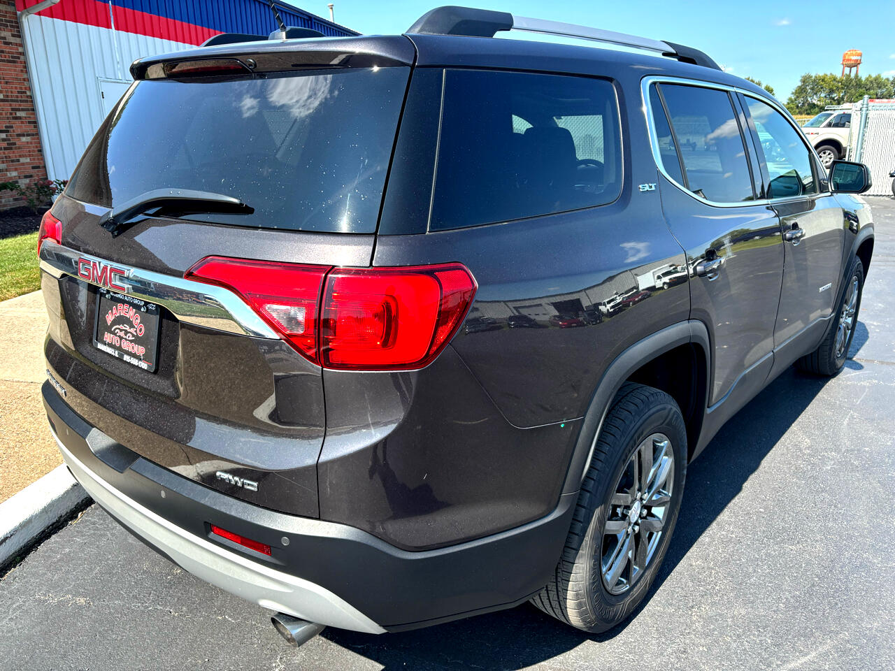 GMC Acadia AWD 4dr SLT w/SLT-1 2018 GMC Acadia AWD 4dr SLT w/SLT-1 2018