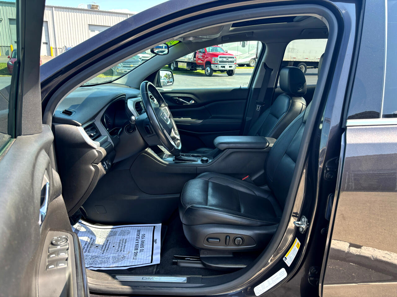 GMC Acadia AWD 4dr SLT w/SLT-1 2018 GMC Acadia AWD 4dr SLT w/SLT-1 2018