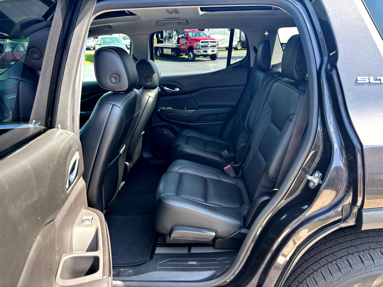 GMC Acadia AWD 4dr SLT w/SLT-1 2018 GMC Acadia AWD 4dr SLT w/SLT-1 2018