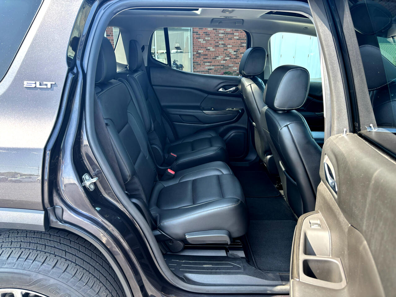 GMC Acadia AWD 4dr SLT w/SLT-1 2018 GMC Acadia AWD 4dr SLT w/SLT-1 2018