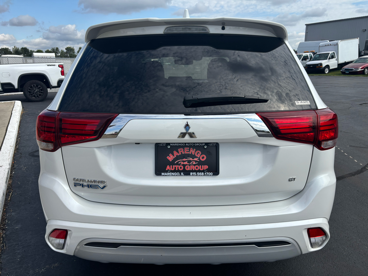 2020 Mitsubishi Outlander PHEV GT S-AWC photo 2