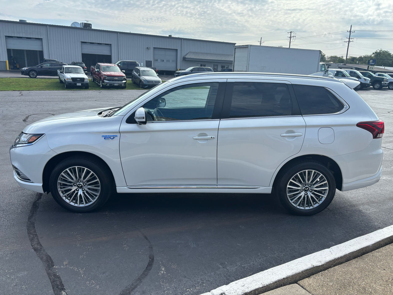 2020 Mitsubishi Outlander PHEV GT S-AWC photo 4