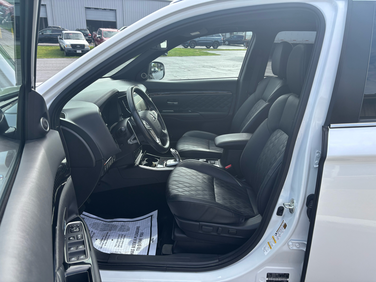 2020 Mitsubishi Outlander PHEV GT S-AWC photo 7