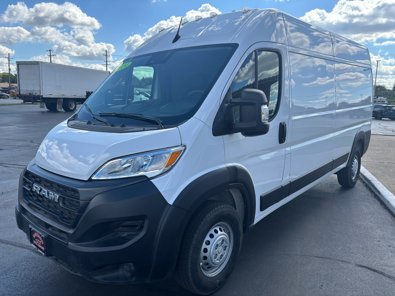 2024 Ram ProMaster 2500 photo 2